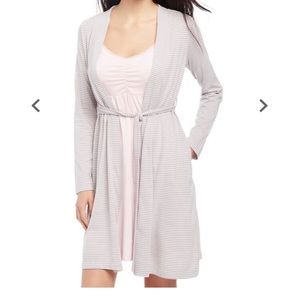 Maternity/Nursing Robe